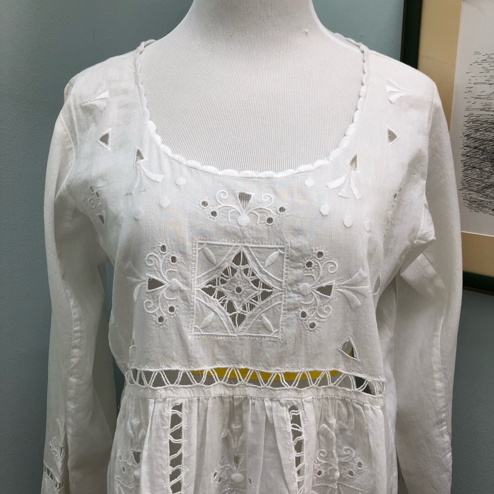 Lucky Brand White Cotton Top w Openwork Embroidery - Picture 3 of 16